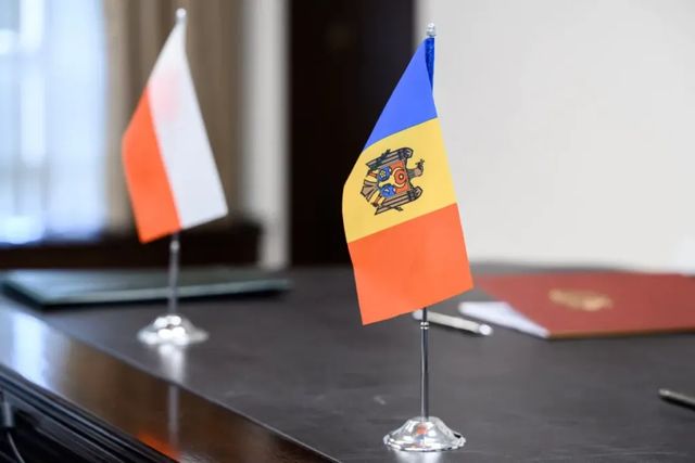 Parlamentul găzduiește vizita deputaților polonezi din Comisia pentru afaceri externe