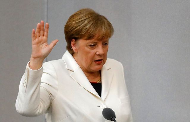 Fostul cancelar german Angela Merkel recunoaște că s-a împotrivit aderării Ucrainei la NATO în timpul mandatului său