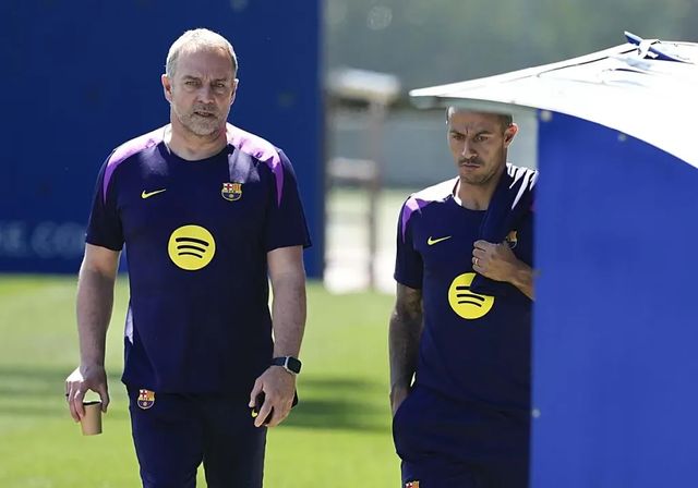 Flick: «Seguiremos hasta 2028 y si todo va bien, ya lo ampliaremos»
