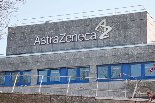 AstraZeneca scoate pe piață un medicament pentru tratarea cancerului la sân