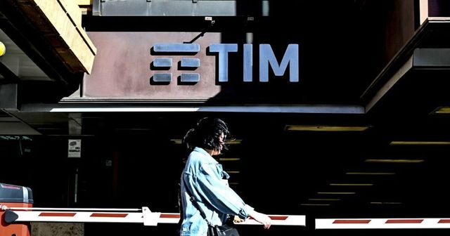 Ipotesi di corruzione, perquisiti i procuratori Tim e Ntt Data