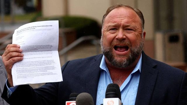 'La verdad contra Alex Jones': el primer juicio a las 'fake news'