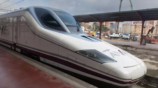 Importantes retrasos en los trenes de Alta Velocidad Madrid-Andalucía y en la Media Distancia con Toledo y Ciudad Real por un robo de cable