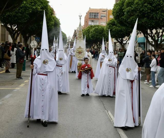 Guía de horarios y recorridos de la Semana Santa de Almería 2026