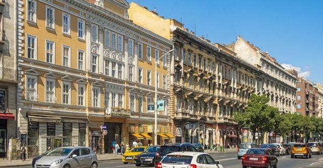 Nehéz lesz közlekedni Budapesten kedden és szerdán