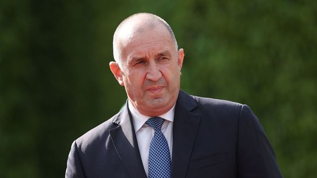 Румен Радев ще участва в конференция за възстановяването на Украйна