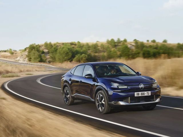 Citroën C4, un familiar compacto que reivindica las ventajas de los turismos