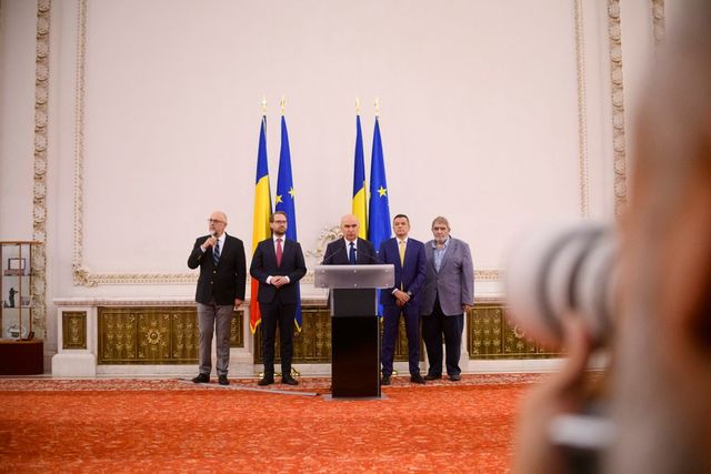 Coaliție: Guvernul își asumă răspunderea pe reforma administrației și relansarea economică - surse