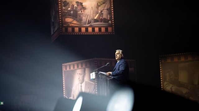 Orbán Viktor a fóti filmstúdió átadóján: a magyar gondolkodás történetközpontú