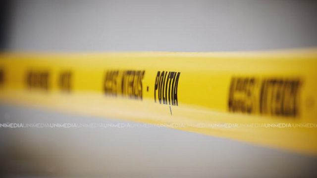 Crimă într-un apartament din Chișinău. O femeie a fost ucisă, alta transportată la spital