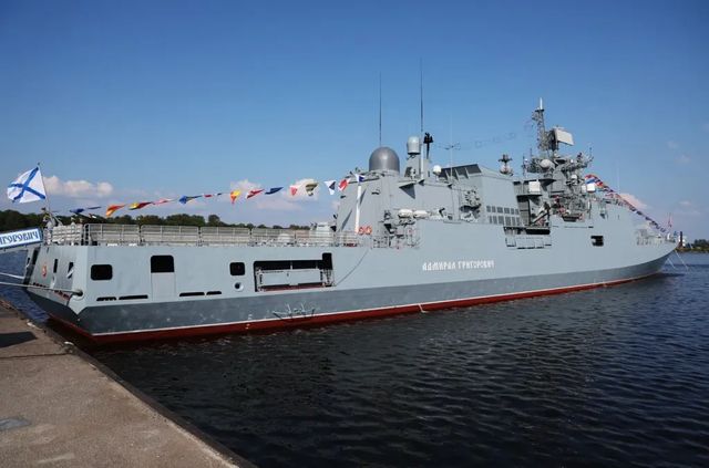 Fregata Amiral Grigorovici a Marinei Ruse a deschis focul asupra unui iaht, în Canalul Mânecii