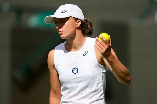 Liderul WTA, Iga Swiatek, eliminată de la Wimbledon 2022