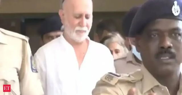 Tarun Tejpal surrenders before Goa court