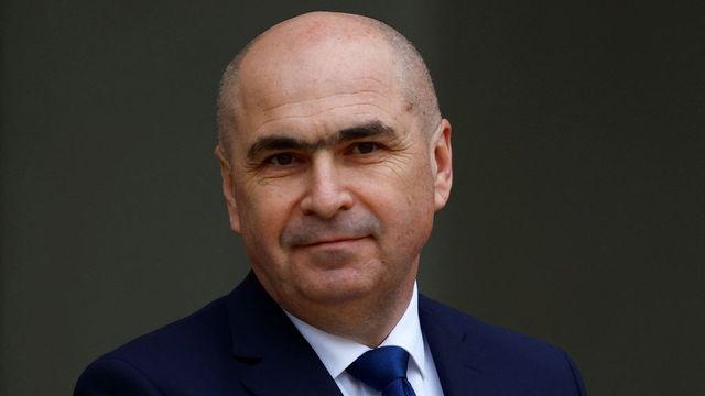 De ce nu va pleca guvernul Bolojan