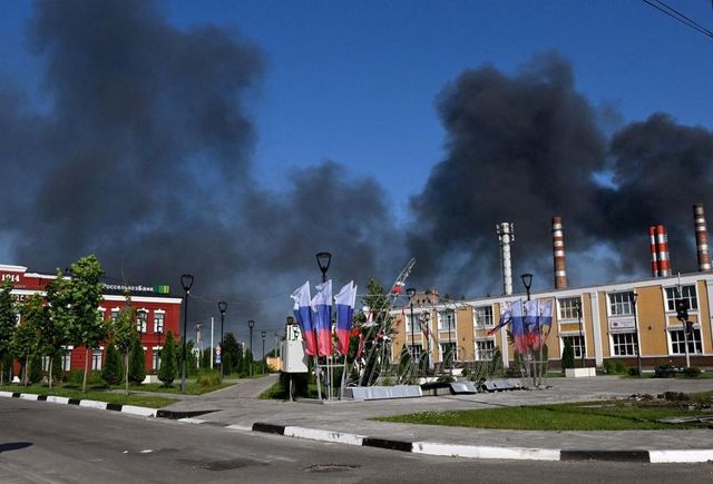 Guvernatorul din Belgorod spune că atacurile asupra regiunii ruse continuă și le cere civililor să-și părăsească locuințele