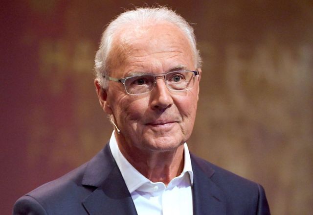 Fostul căpitan al lui Bayern Munchen, Franz Beckenbauer a murit