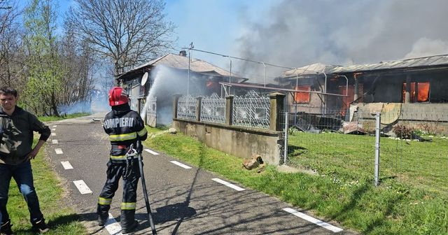 Guvernul a alocat ajutoare de urgență în valoare de un milion de lei pentru persoanele din județul Vrancea afectate de incendiu