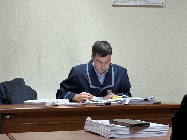 Judecătorii au permis procurorului să dea citirii declarațiilor martorului secret