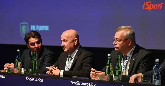 Trunda s Tvrdíkem podávají trestní oznámení na Fouska