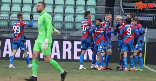 ONLINE: Karviná - Plzeň 0:2. Domácí se tlačí do koncovky, Višinský dvakrát skóroval