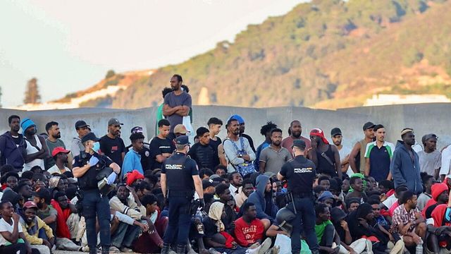 Migranti a Ceuta, 25 incriminati in Marocco