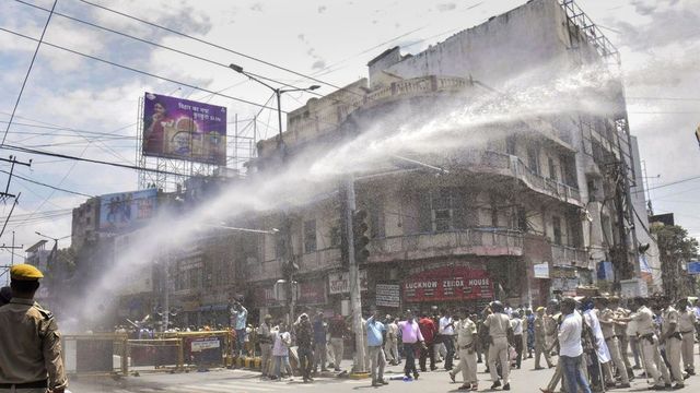 Policeman Accidently Lathi Charges Patna SDM During Bharat Bandh In Bihar | Watch