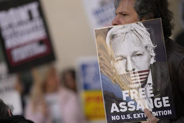 L'ultimo appello di Assange contro l'estradizione negli Usa