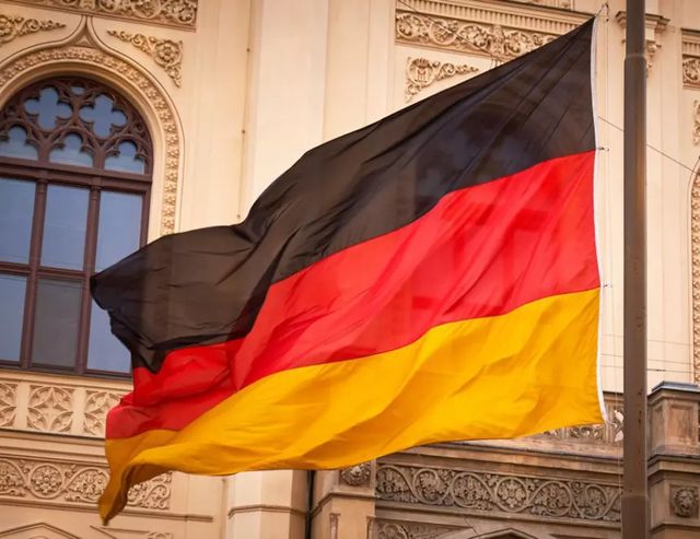 Германия нареди затваряне на четири от петте руски консулства в страната - Труд