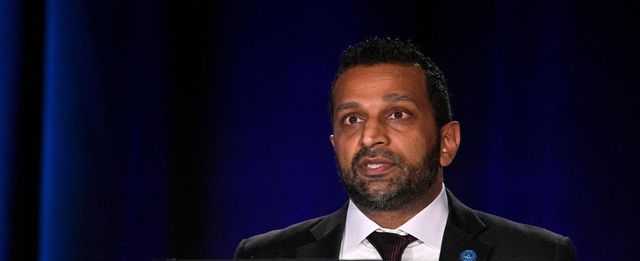 Il direttore dell’Fbi non riesce a loggarsi al pc e teme il licenziamento: era un errore ma ora la Casa Bianca pensa di rimuoverlo