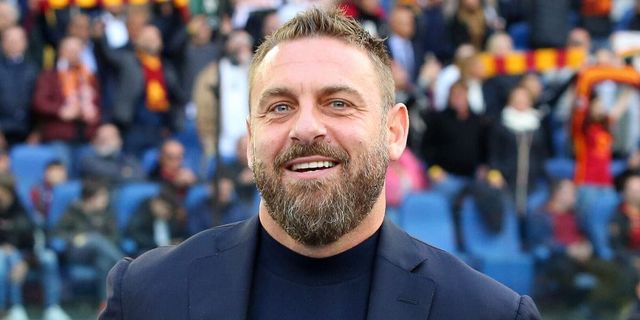 De Rossi ha firmato, allenerà la Roma fino al 2027