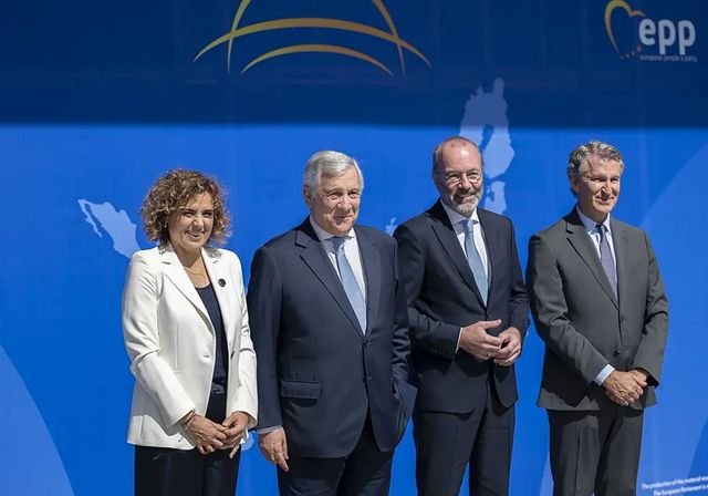 Feijóo acusa a Sánchez de «agredir» la democracia ante sus socios europeos