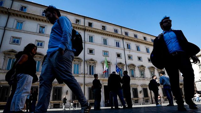 Riunione con Meloni verso il vertice Nato, focus sulle spese militari