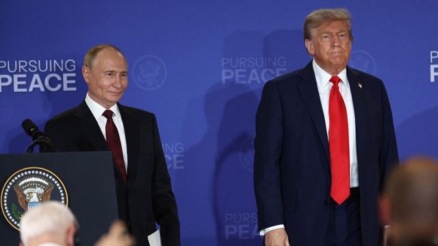 Furcsán ért véget a Trump-Putyin találkozó