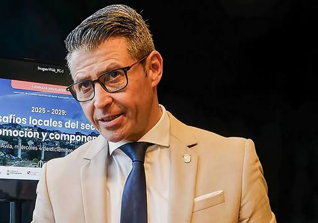 La denunciante del acoso sexual del alcalde de Almussafes: «A cada cerdo le llega su martirio»