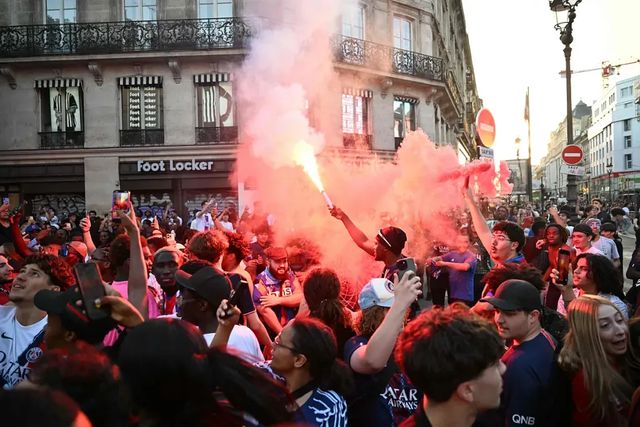 Más de un centenar de detenidos en disturbios en París tras la victoria del PSG