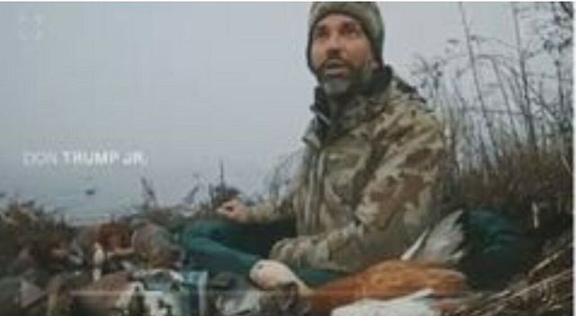 Donald Trump Jr spara a una specie protette nella laguna di Venezia, il figlio del presidente Usa immortalato in un video