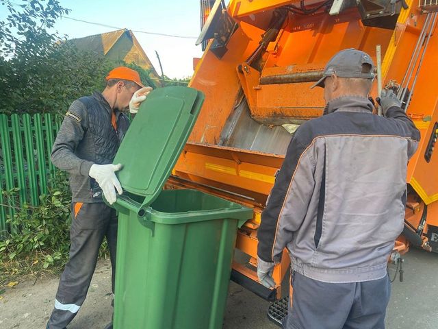 În Țânțăreni a fost lansat sistemul de colectare separată a deșeurilor reciclabile