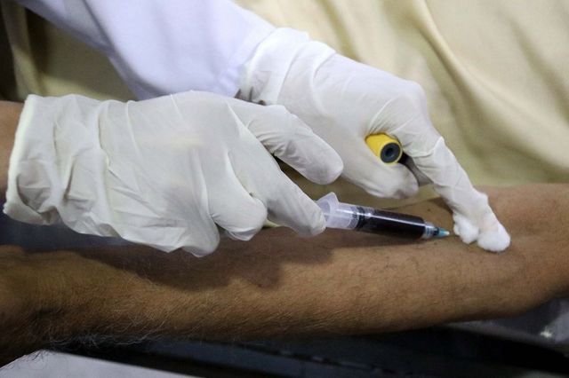 În Pakistan vor fi bocate telefoanele celor care nu se vaccinează anti-Covid