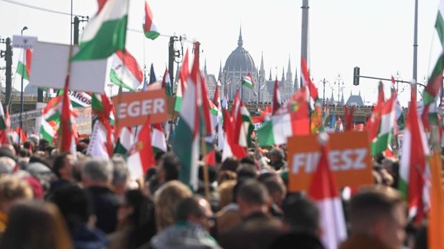 A Fidesz őrzi az első helyét a pártversenyben egy friss közvélemény-kutatás szerint