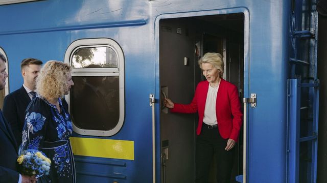 Nagy bejelentésre készül Ukrajnában Ursula von der Leyen