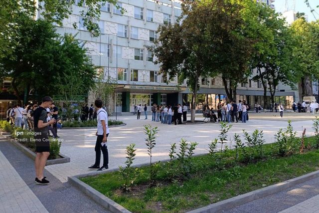 Bacalaureatul 2026 a început cu examenul la Limba română pentru alolingvi