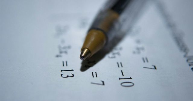 Bacalaureatul continuă cu proba la disciplina obligatorie a profilului