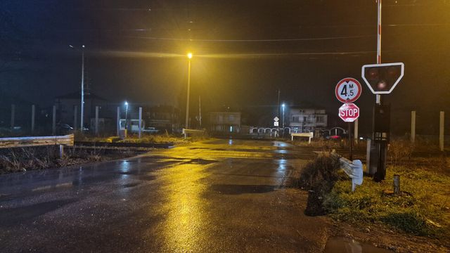 Пътнически влак от Свиленград за Пловдив удари мъж, той оцеля