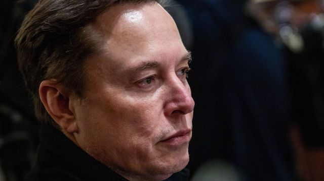 Összeveszett Donald Trumppal, 34 milliárd dollárral csökkent Elon Musk vagyona egyetlen nap alatt