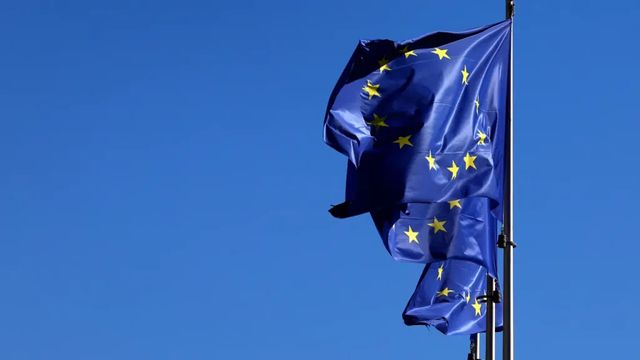 Evropská komise zpřísnila vízová pravidla pro Rusy