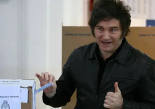 Baja la participación en unas elecciones que examinan la popularidad de Milei