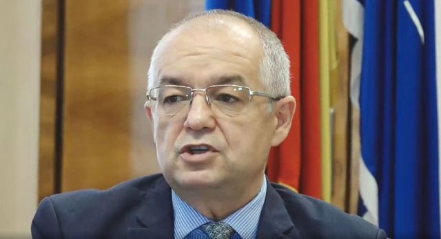 Emil Boc, după demisia lui Iohannis: Suferim de o amnezie istorică, exact ca în perioada interbelică