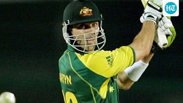 Damien Martyn in induced coma, battling for life against Meningitis