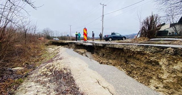 Ploile torențiale au făcut ravagii în București și în alte 12 județe