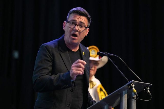 Novým lídrem britských labouristů je Andy Burnham